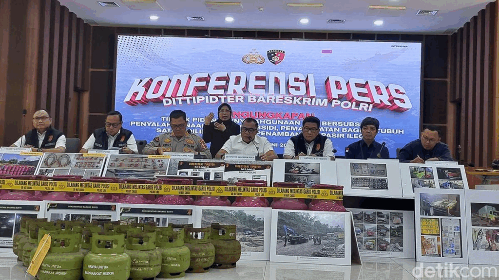 Bareskrim Bongkar Tambang Pasir